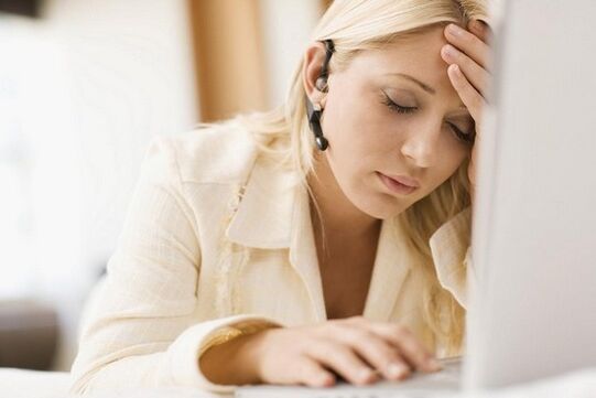 headaches due to worms in the body